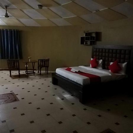 Kajipuria Resort Gajraula Εξωτερικό φωτογραφία